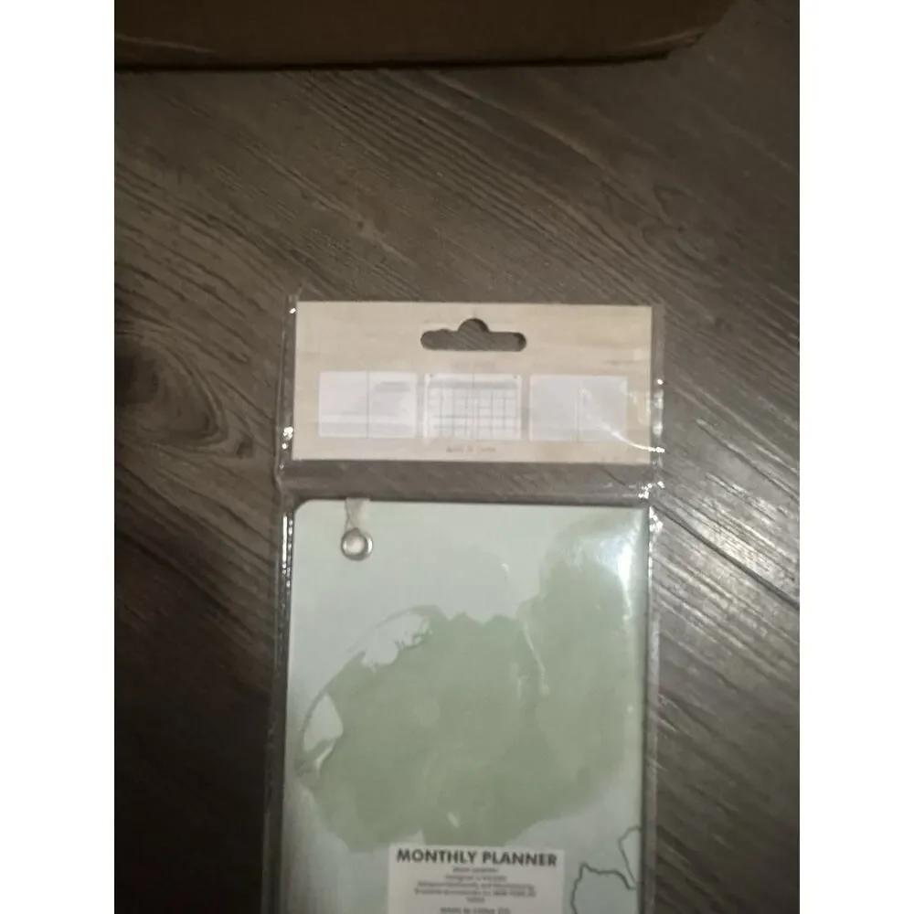 Enchante Monthly Planner Undated 4.13 x 5.65 Sage Green Floral Pocket Planner